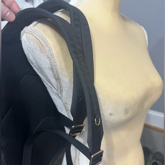 EUC Coach Medium Charlie Black Pebble Leather Goldtone Backpack - Picture 12 of 13